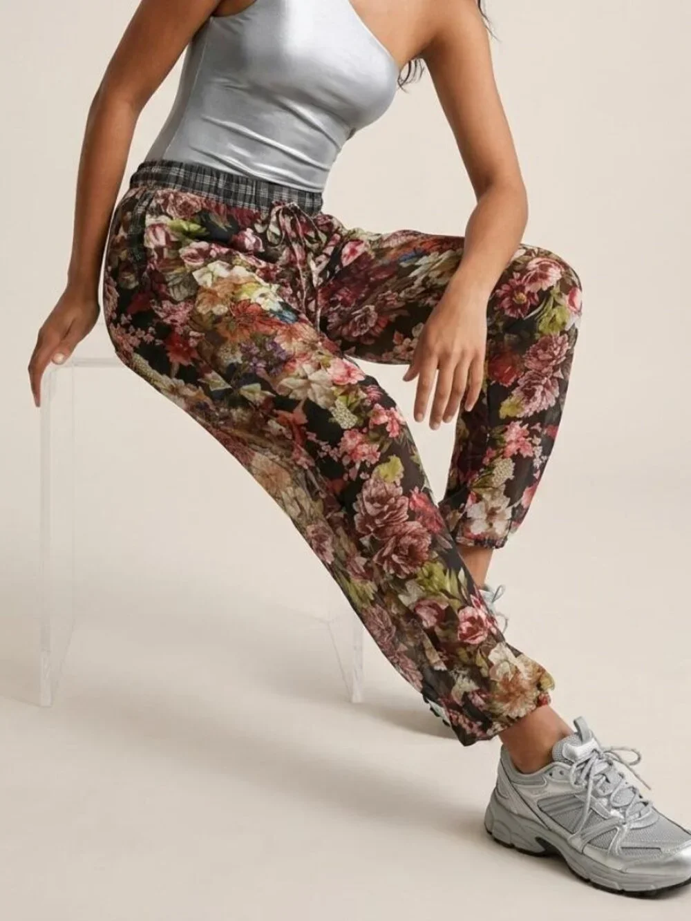 Mango Floral Linen-Style Translucent Tapered Trousers with Plaid Waistband Small